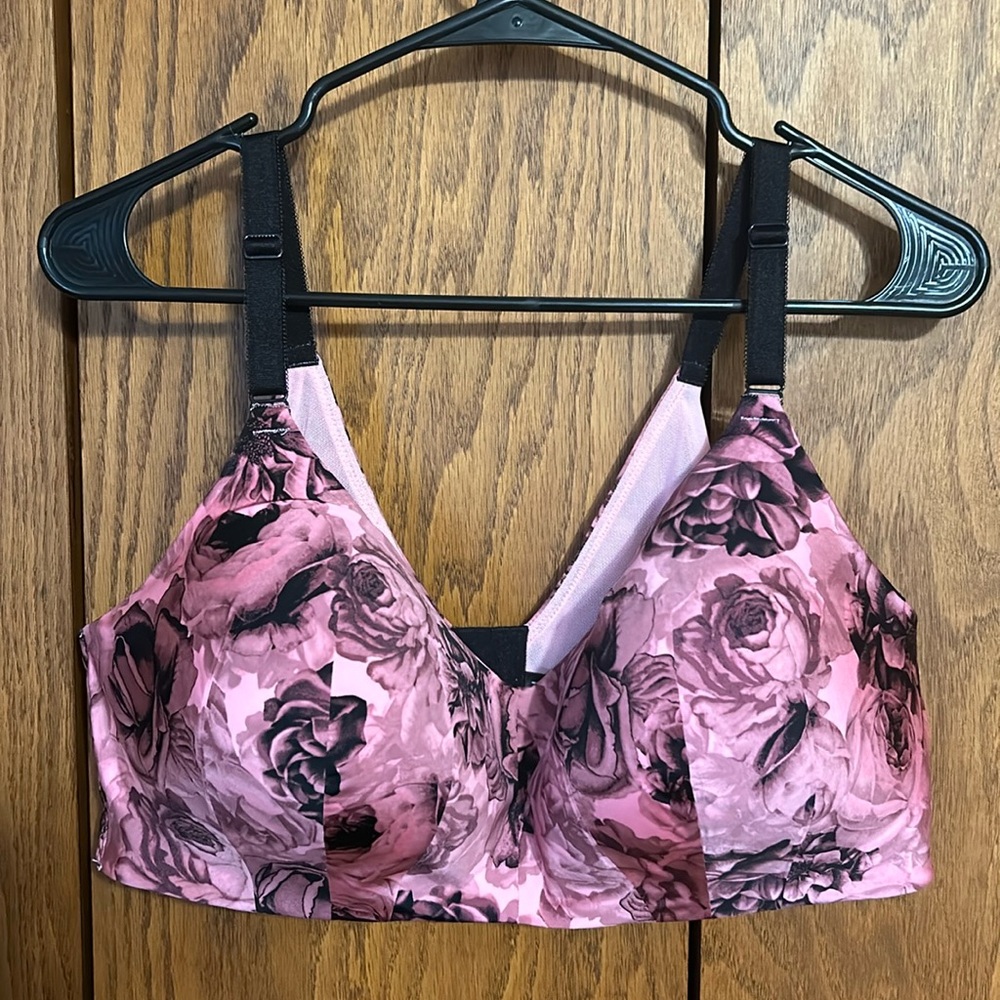 Torrid Curve wireless bra size 42D